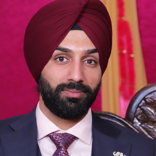 Randeep Ladhar headshot